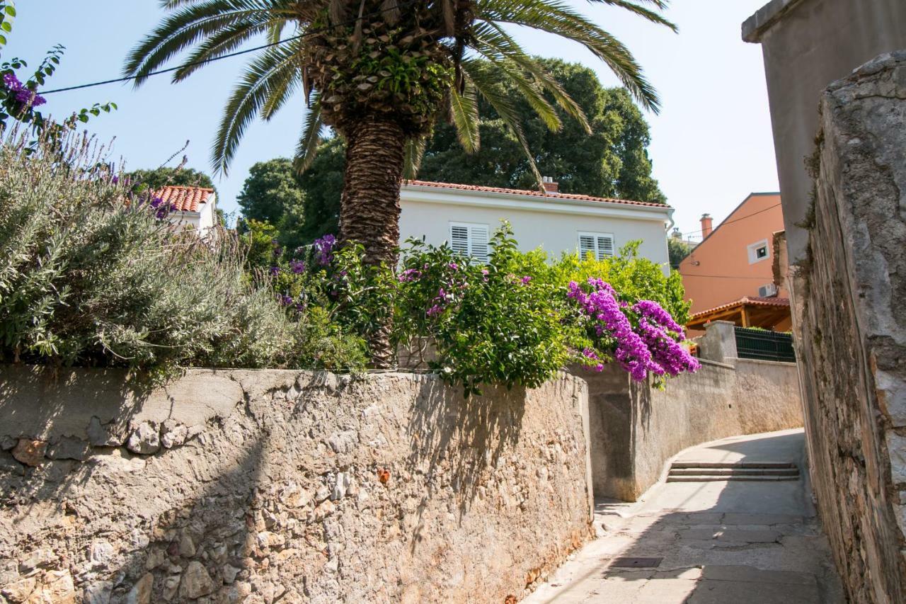 Apartman Pia Mali Lošinj Dış mekan fotoğraf