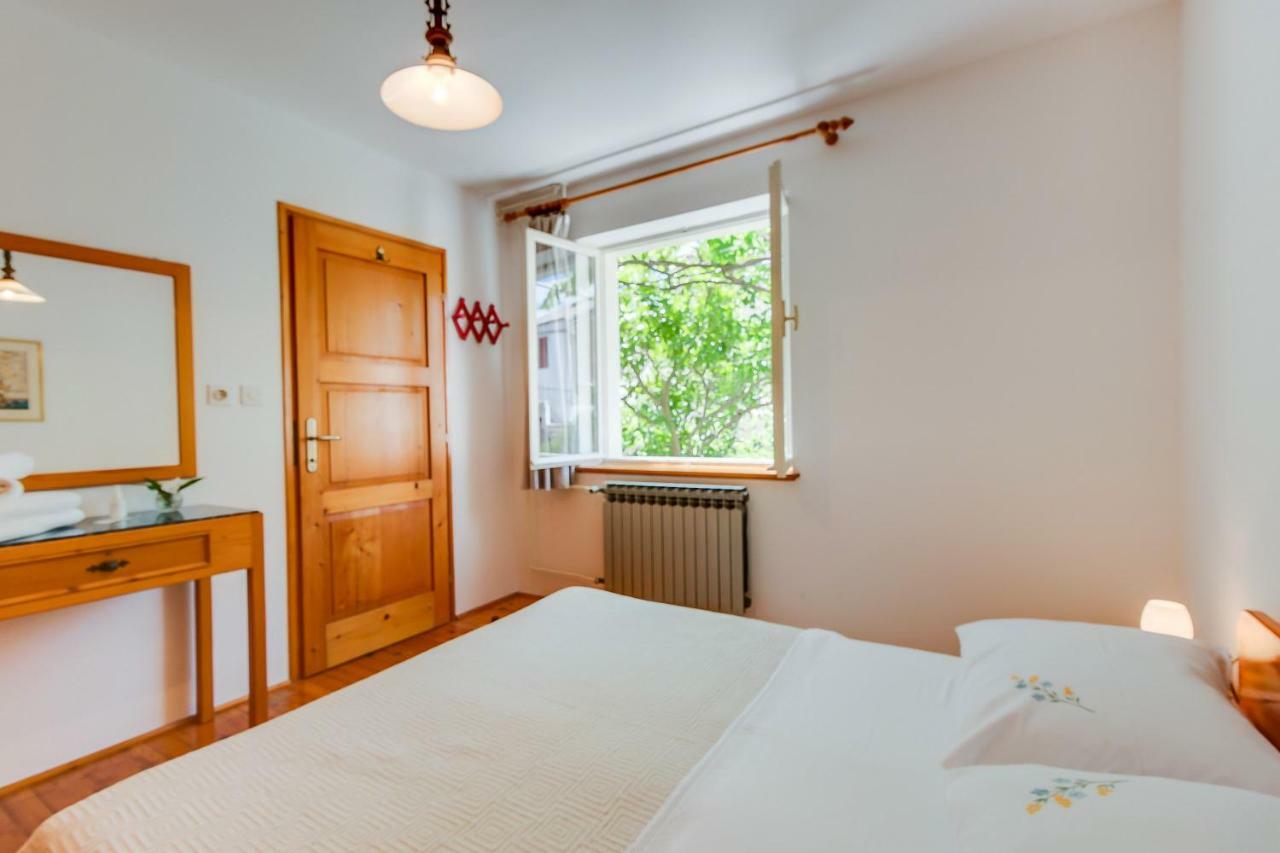 Apartman Pia Mali Lošinj Dış mekan fotoğraf