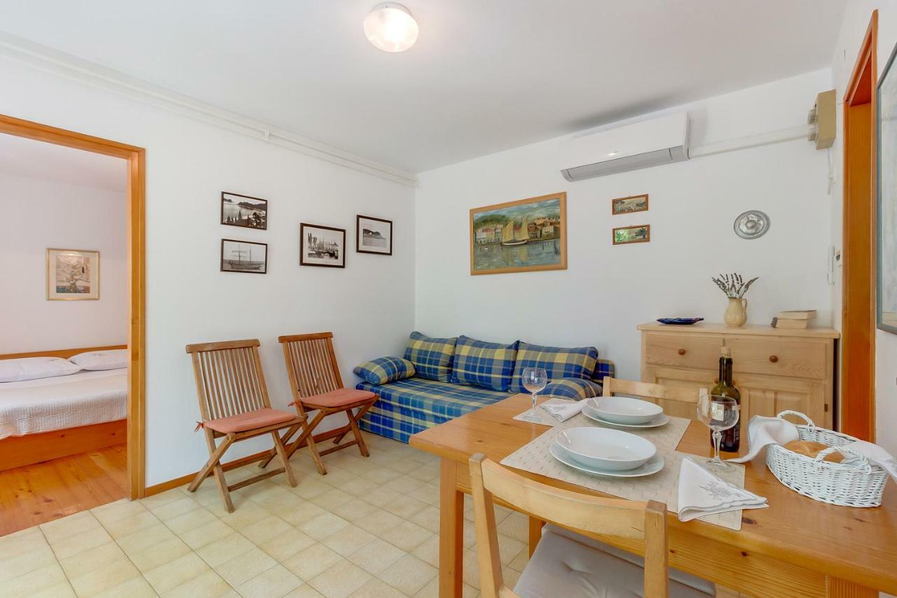 Apartman Pia Mali Lošinj Dış mekan fotoğraf