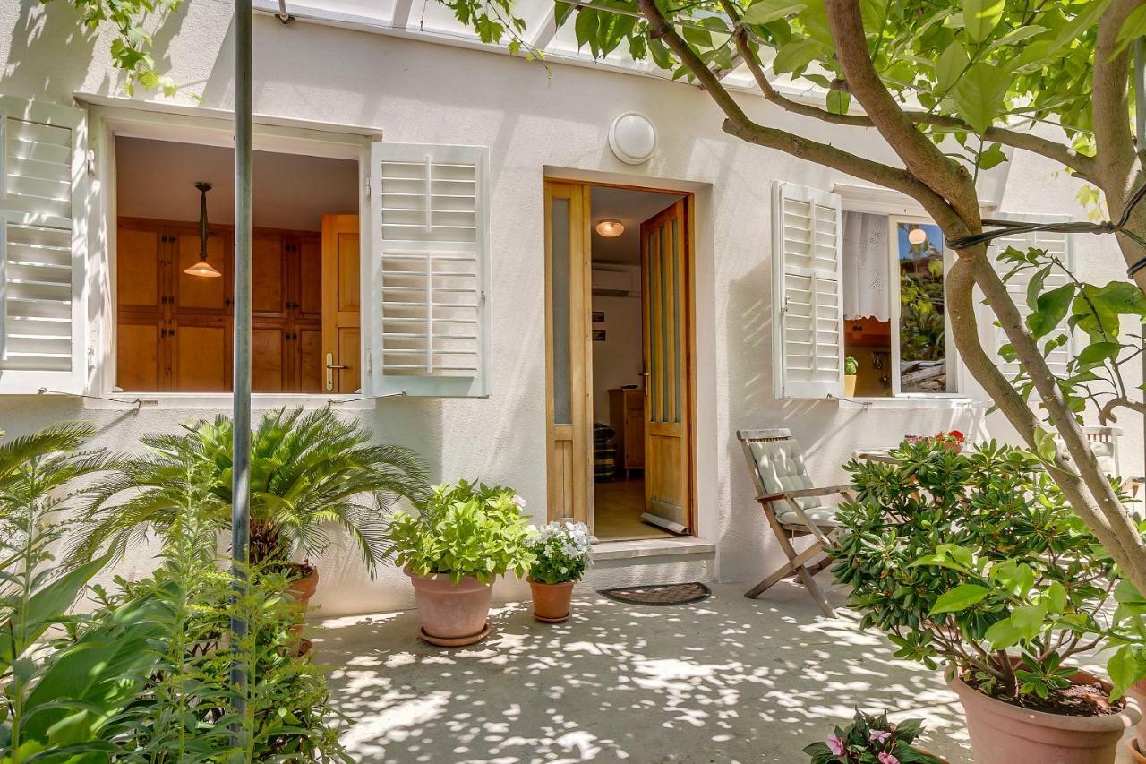 Apartman Pia Mali Lošinj Dış mekan fotoğraf